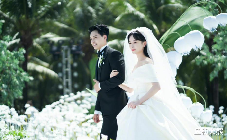 张檬|张檬婚礼大合照曝光，张睿海陆发文祝福，张远汪涵缺席让人唏嘘！