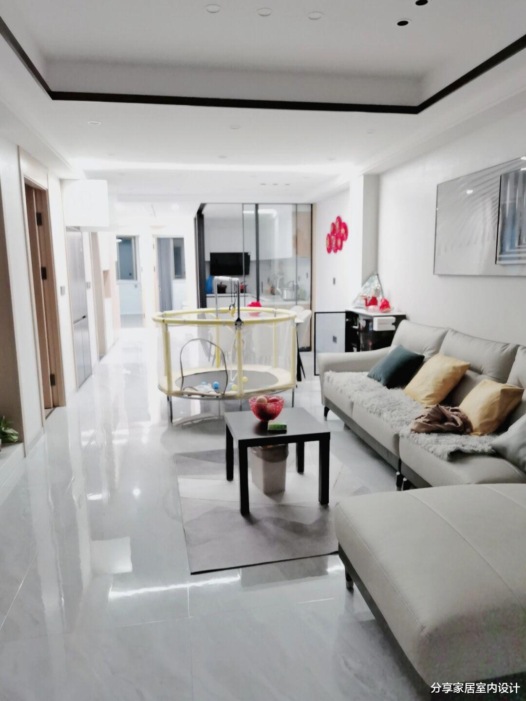 赶在春节前入住新房，开始享受幸福新生活，厨房这样设计，很机智