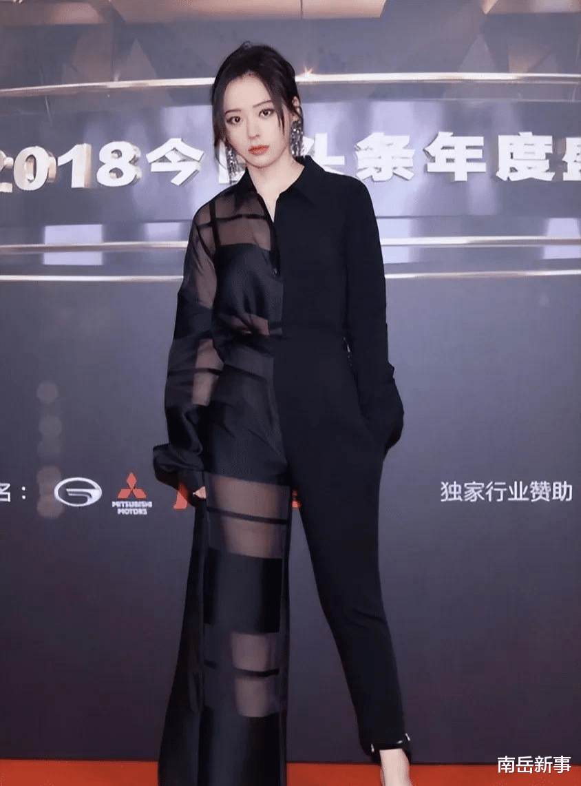 周冬雨|有种红毯尴尬叫“得罪造型师”,周冬雨过于幼稚,没有一点星味