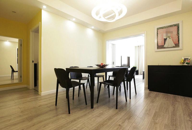 穷老公没钱装修,只是刷了大白墙,没想也这么好看,邻居都来取经