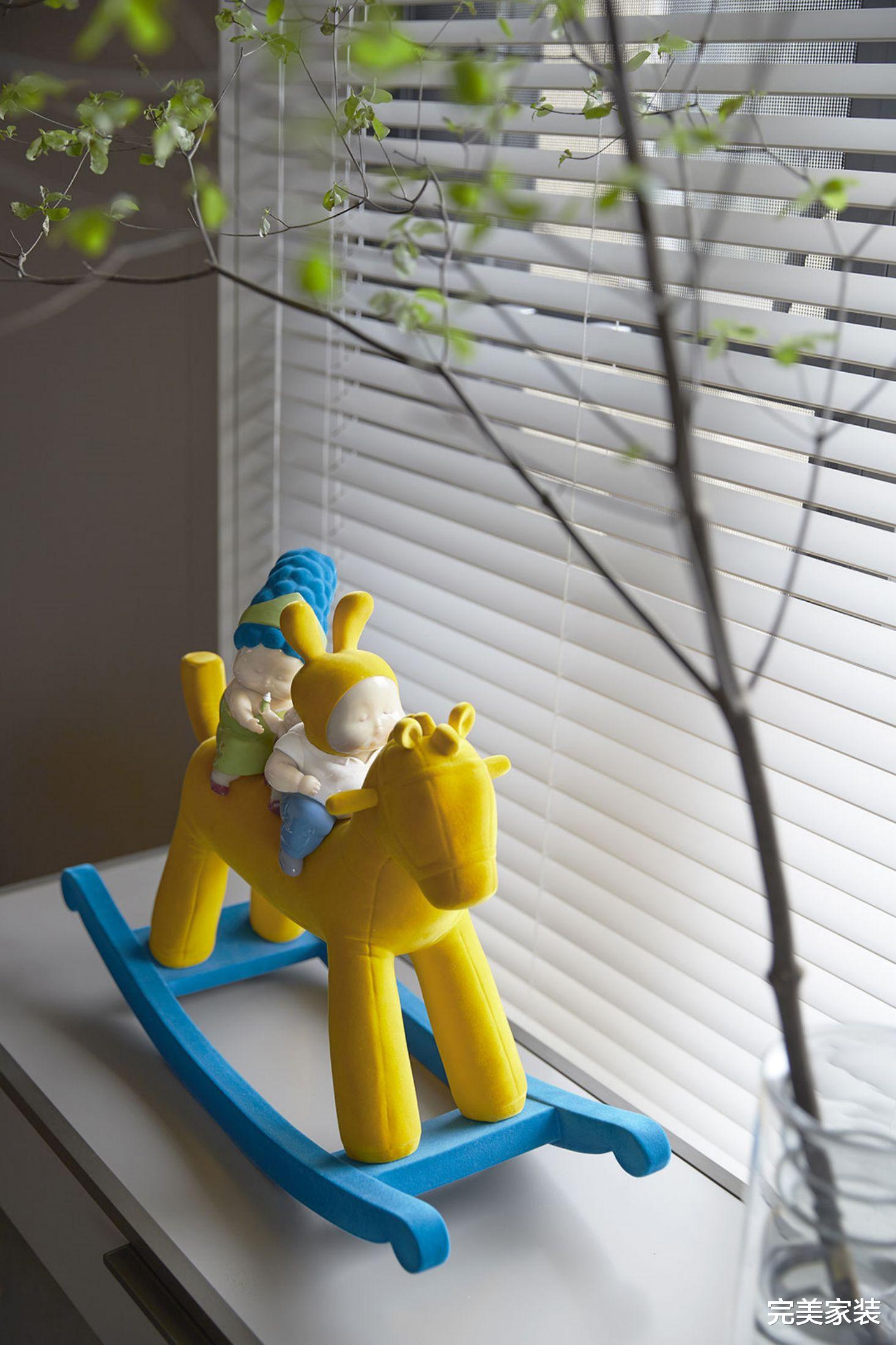 120㎡精装三居室不只是洋气,爱意十足,给父母一个暖暖的家