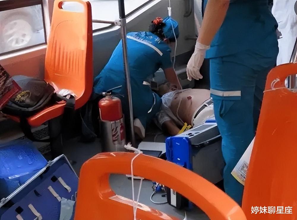 大爷狂扇不让座小伙巴掌后猝死,家属索赔50万,郑州法院判了