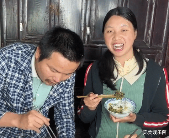 牛爱芳夫妇做饭引争议,用脏餐具且饭菜像猪食,网友:建议封杀