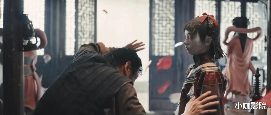 为救弟弟,姐姐被迫献出身体…