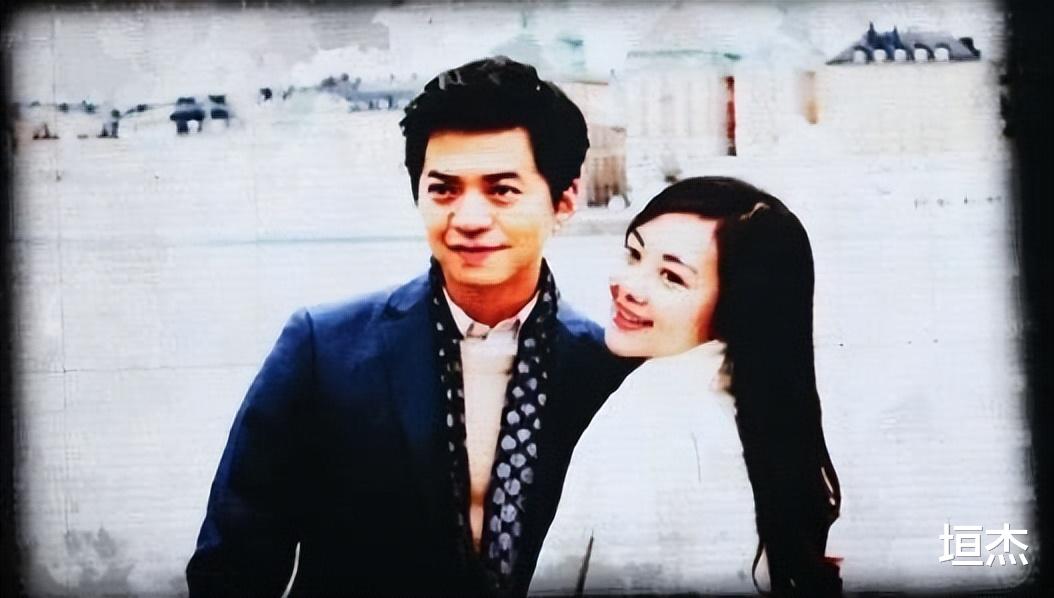 马思纯|“音乐诗人”李健：在人大座谈会打败靳东，用学识征服学子