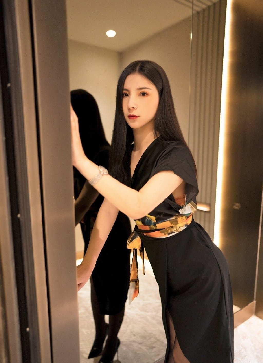 招聘|职场上这样穿，秒变职场达人，干练又不失女人味