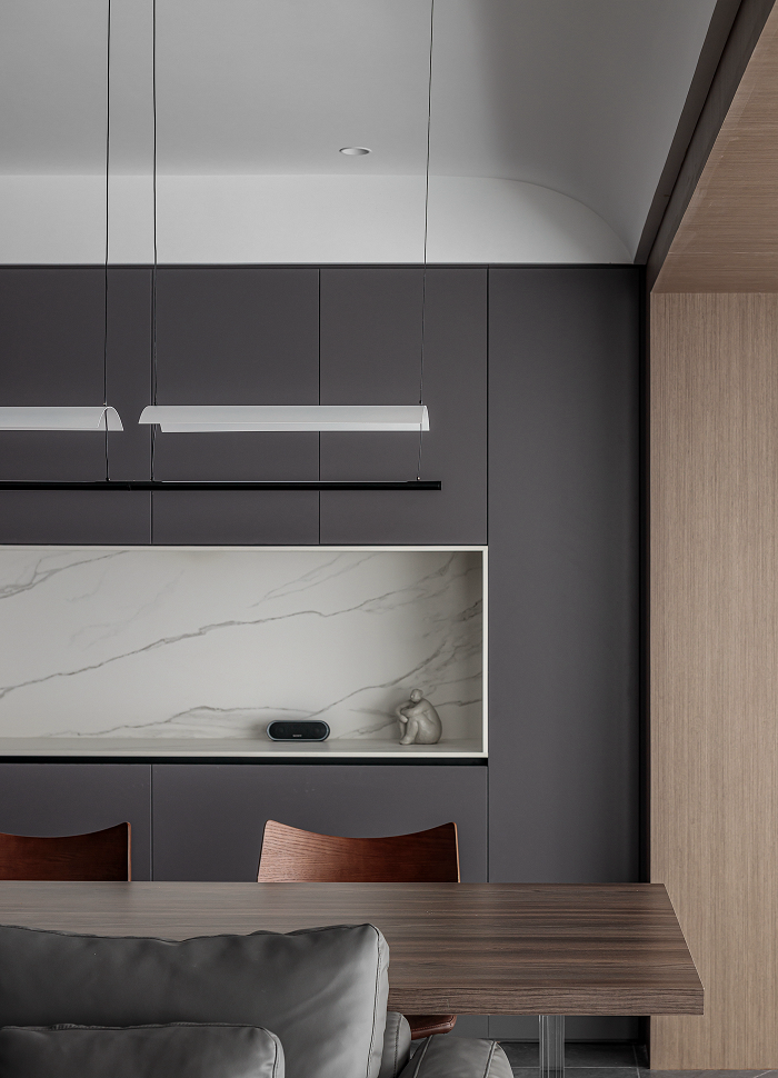 南京楼市|爆改138m2小三房：空间利用+极简生活，他家可以照着学！