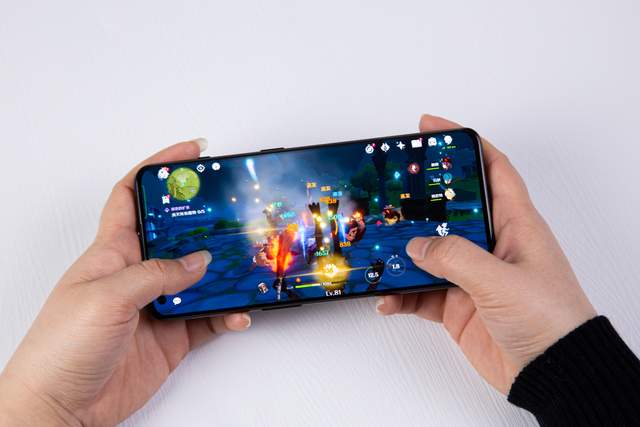 华为鸿蒙系统|硬件参数只是基本,流畅才最重要!2022年最流畅手机当属它们