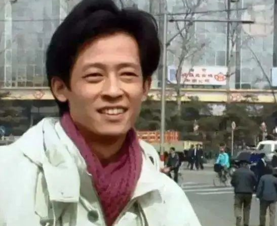 突围|娱乐圈领养孩子的三位导演夫人；为了爱情，各有各的心酸