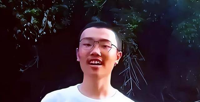 胡鑫宇在校内离奇“失踪”,真相正在被慢慢挖出吗?