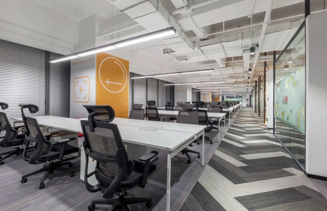 狸办公案例精选 | 斗鱼娱乐，多元独特