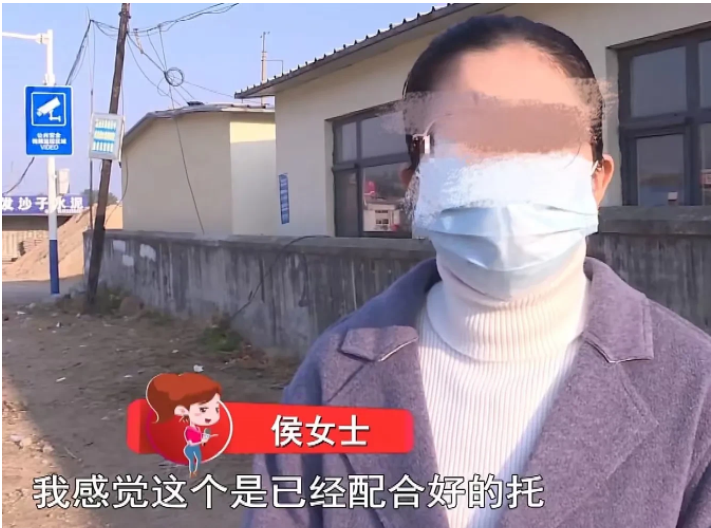 山东青岛,大爷去赶集,看到有人卖鹿茸,就决定买点泡酒!
