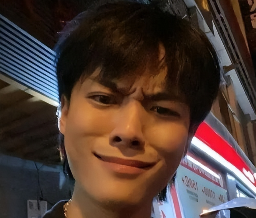 刘德华|小杨哥粉丝破七千万,比刘德华还多,停播不是膨胀而是因为良心