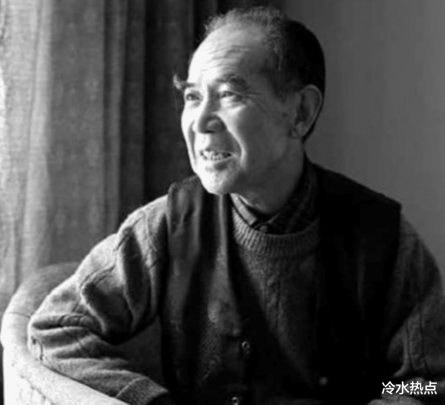 相伴主席10年的秘书调走,主席提出:临走前,你满足我一个要求吧