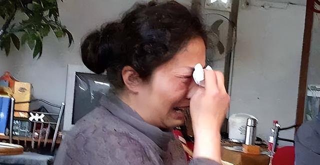 纪实:91年3岁男孩被拐后父亲自杀,母亲苦寻25年,原来就在身边