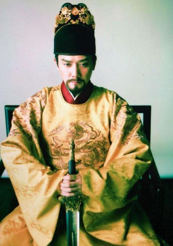 山河月明|《山河月明》即将开播，这部积压4年的王炸剧，即将“出山”