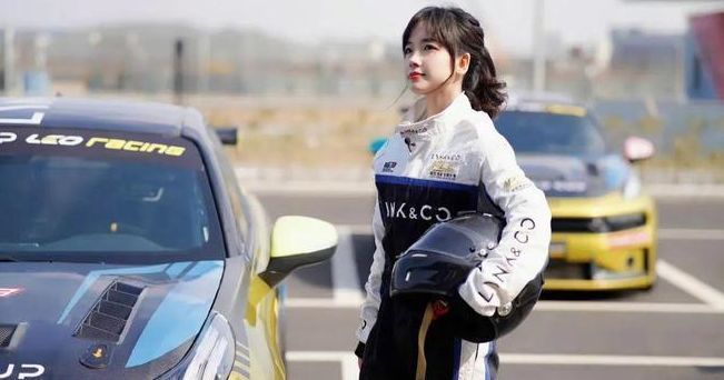 王冰冰|王冰冰被指知三当三，徐嘉余前女友发文控诉，昔日婚史被翻出