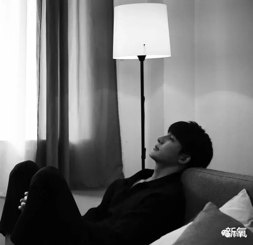 娱乐圈|泰国娱乐圈的迷之审美，她的副业只配出现在夜里？