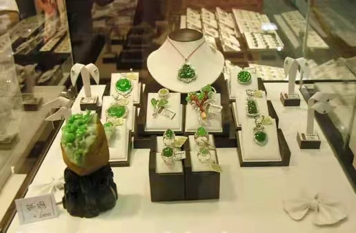 翡翠|石头也很疯狂。揭示2017年玉石价格上涨的影响因素