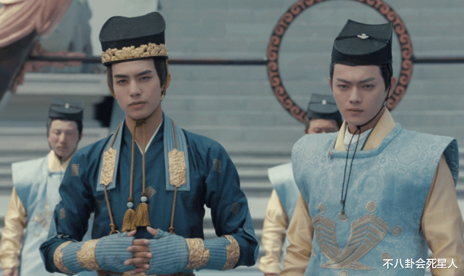 郭德纲|有一种伤害叫“与他们同框”，这5大男星合影杀手，少有失手！