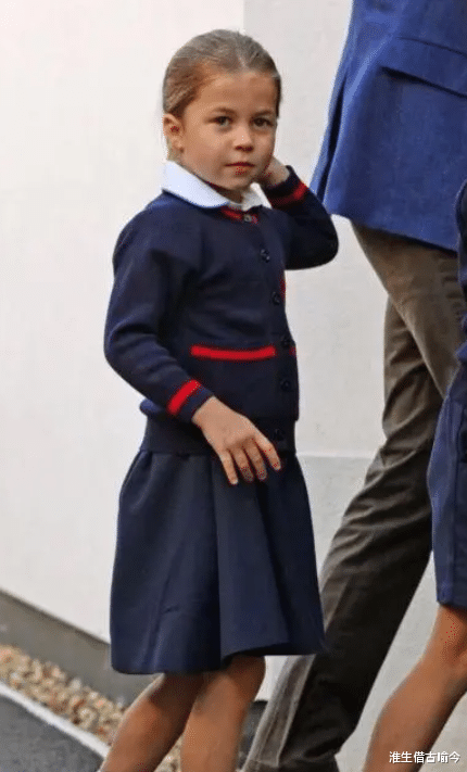 夏洛|身家50亿美金的夏洛特多努力？2岁学骑马，3岁学芭蕾舞，4岁上学