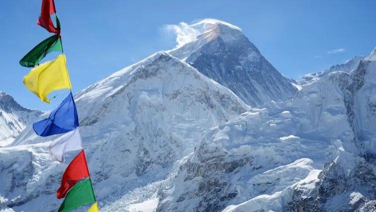 珠峰|9本关于珠穆朗玛峰的书，值得每位登山爱好者一读