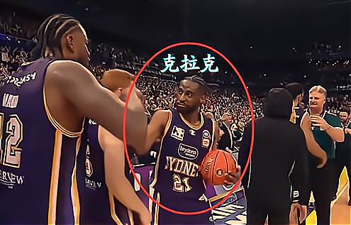新疆男篮|阿的江下课倒计时？周琦队友NBL大放异彩 外教就位 大魔王重回新疆