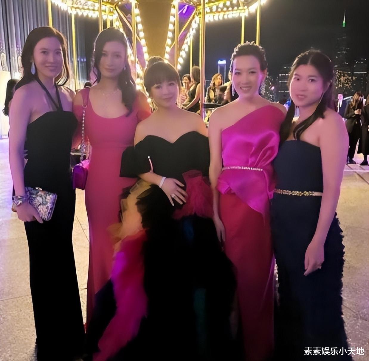 沈月|何超欣 沈月参加富豪名媛聚会,与甘比和郑志刚太太同框合影