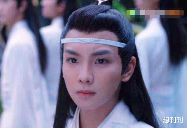 整容|出道了还去整容？换了张脸再出来，自封纯天然，他们当观众傻吗？