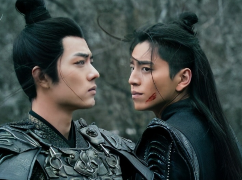 赵露思|明明长了一张相似的脸,一个帅一个“土”,颜值差距太大了