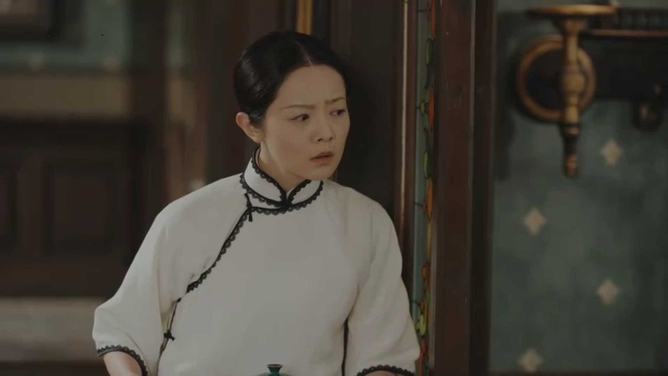 三姐妹|《传家》汪剑池克星出现，轻松拿捏易寄德，助易家三姐妹东山再起