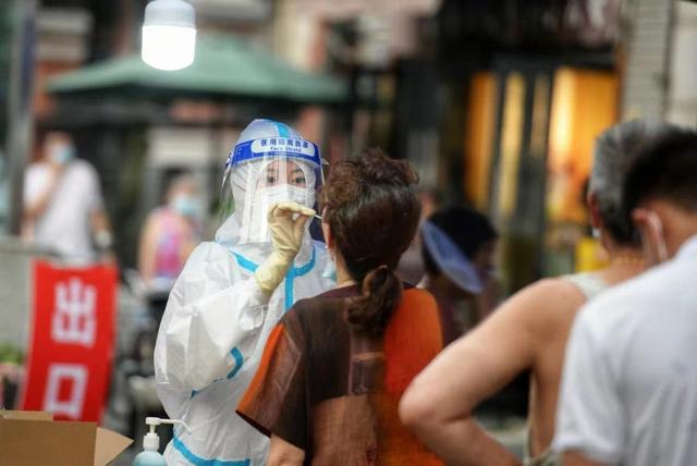成都|从成都出来的人去哪了？五天累计感染者超400例