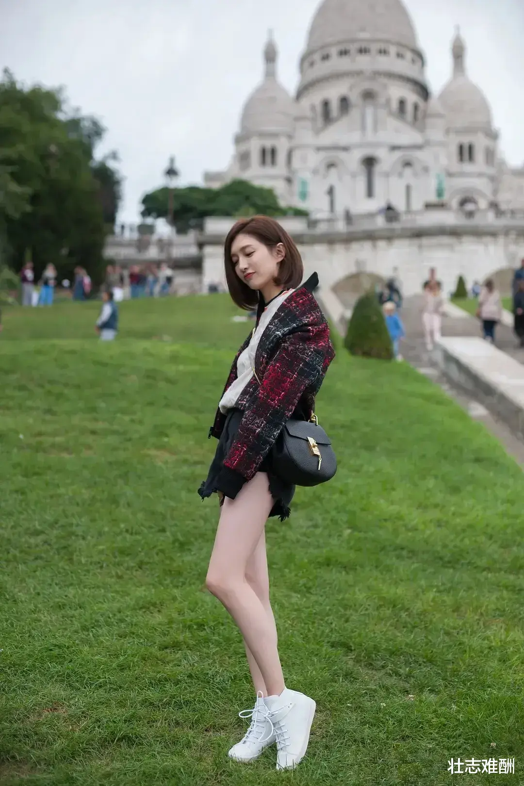 江疏影|一双长腿闯天下,腿比人更著名的女星江疏影