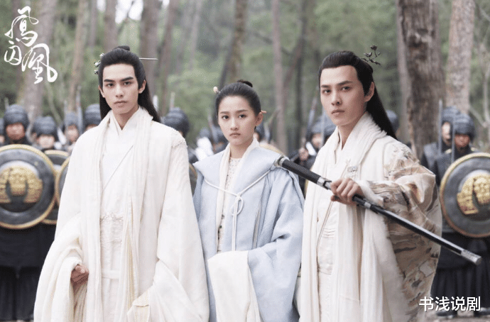 赵露思|让45岁曾黎演妈,28岁热巴演姐,赵露思的“幼感”凭啥这么狂?