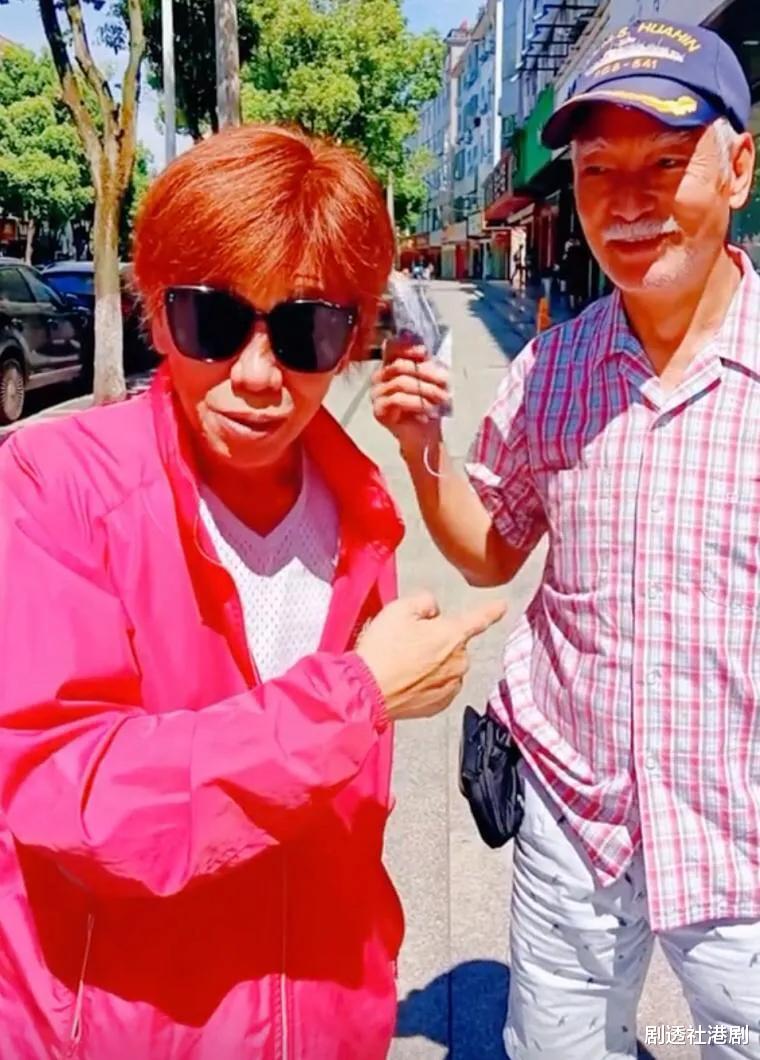 |知名港星近况曝光!深夜街头打拳放飞自我,前妻曾被泼硫酸毁容