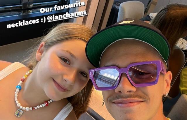 哈珀·贝克汉姆|11岁小七晒近照，与哥哥自拍显脸大！戴珍珠项链，体型比贝嫂壮