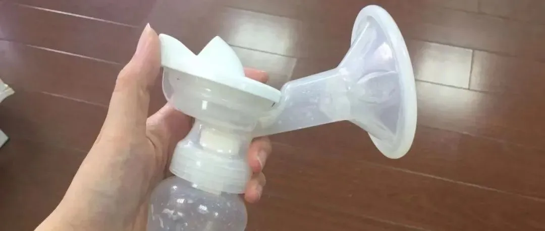 龙陵|“月薪两万，在厕所偷偷吸奶”，偷看了10000+职场人的秘密，我破防了
