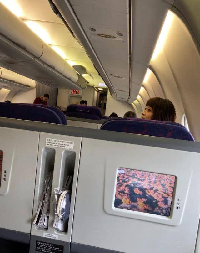 孟非|演员梅婷因不雅观的行为被骂上热搜！