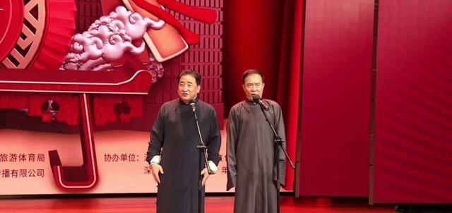 颜丹晨|相声为什么不行了？说学逗唱也许是故弄玄虚