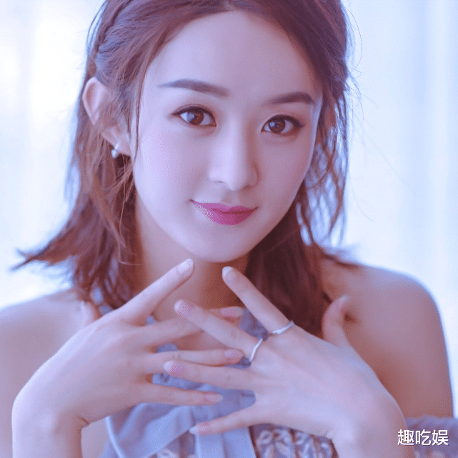 赵丽颖|赵丽颖开挂了?新杂志造型爆出,告别“土里土气”,美翻天