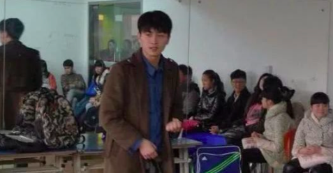 欧阳娜娜|不过亲了个嘴,就得离婚了?