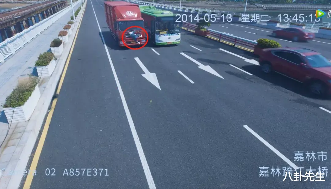 开端|《开端》的8个bug：张警官牺牲很勉强，王萌萌车祸现场太假