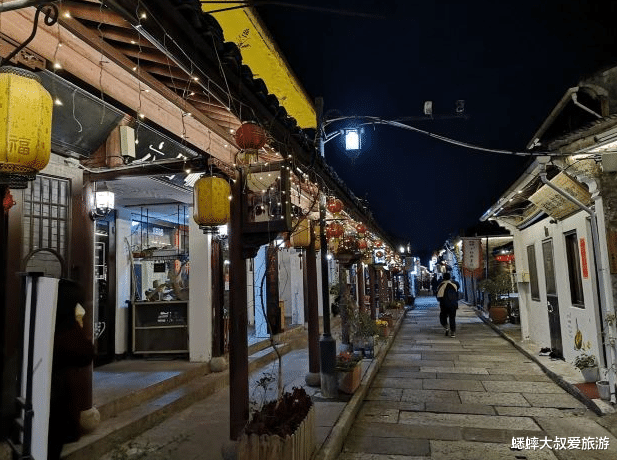 徒步|?浙江有个古代老街文化与现代社会完美融合之地，可享烟雨入江南！