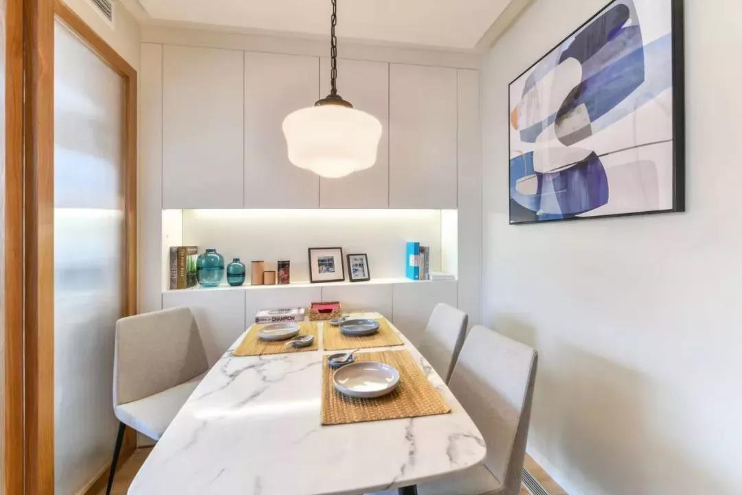 69㎡老房大改造!把客厅餐厅卧室合在一起,小家瞬间变得亮堂堂!