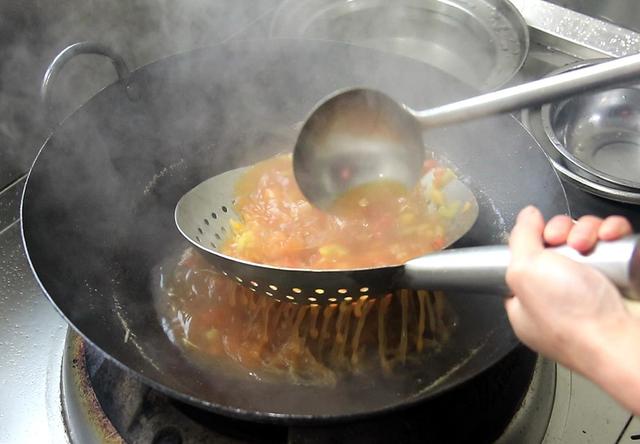 二次感染增多,提醒中老年:多吃5种“高维C”菜,提高抵抗力
