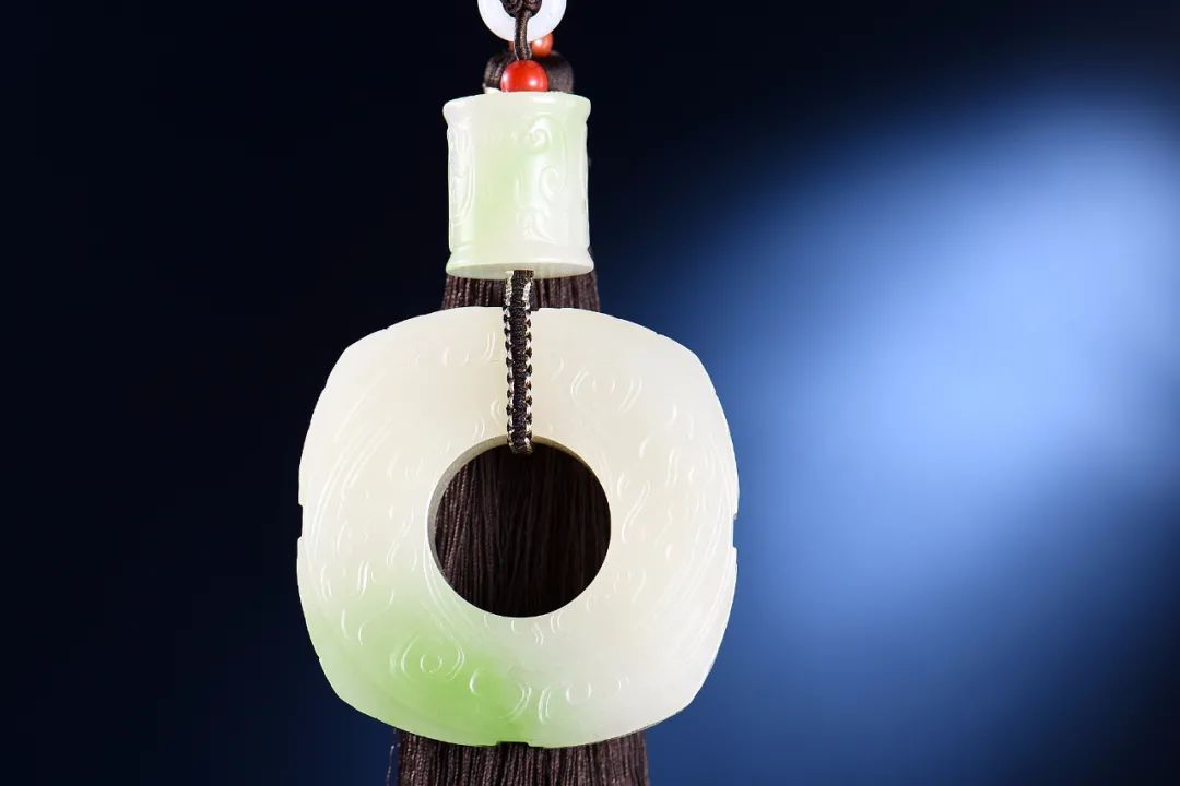 玉雕|为什么玉石做不出像LV、Gucci这样的大品牌?