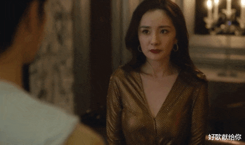 杨幂|36岁就走“下坡路”的杨幂：危机已至，可惜你无法叫醒装睡的人