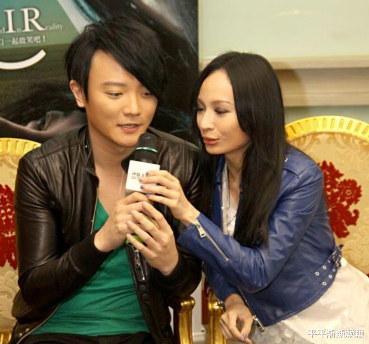 詹雯婷|退团4年后，詹雯婷从乐团主唱到独立歌手，再次惊艳众人