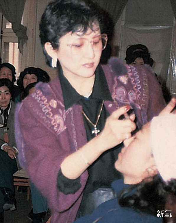 眼线|东北老姨为啥都喜欢纹眼线？