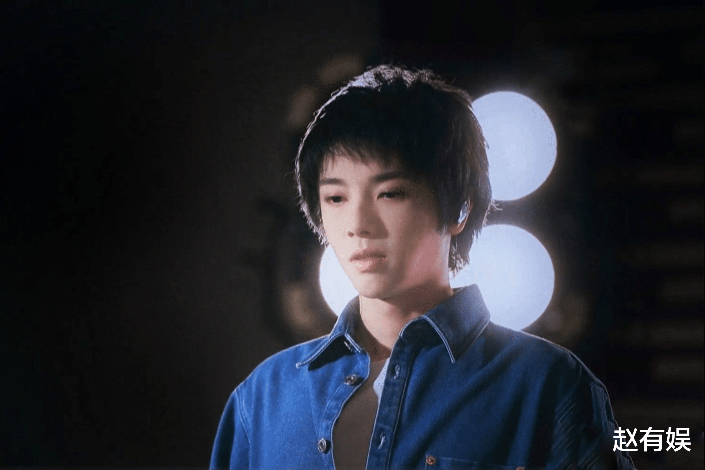 华晨宇|唱歌鬼哭狼嚎,动作像做法事,还能被称为周杰伦的接班人?